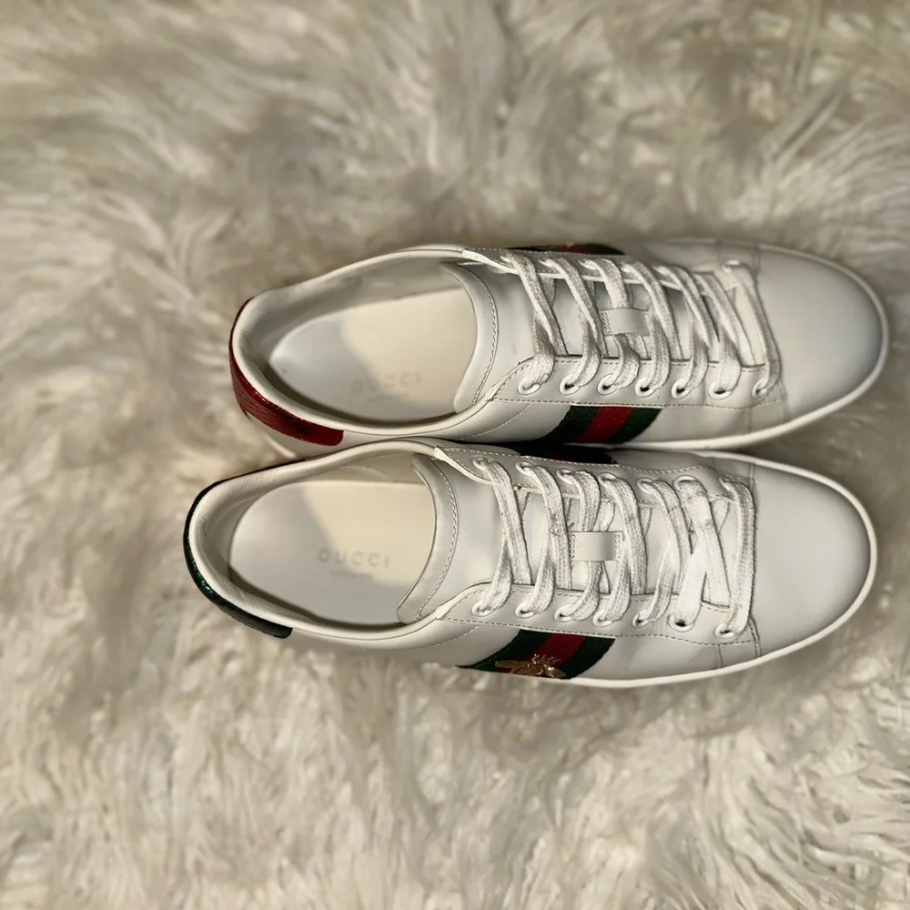 Authentic Gucci shoes size 8.5 - Picture 4 of 14